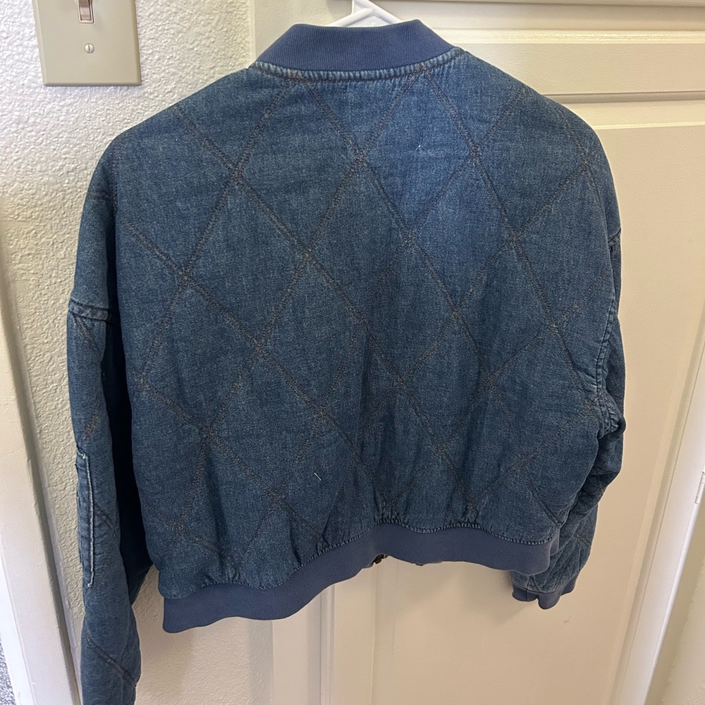 Anthropologie Lindy Quilted Denim Bomber Jacket in Indigo size Medium - Picture 4 of 15